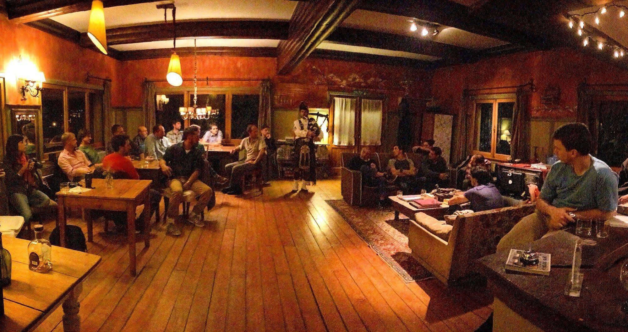 סן קרלוס דה ברילוצ'ה Los Juncos Patagonian Lake House מראה חיצוני תמונה
